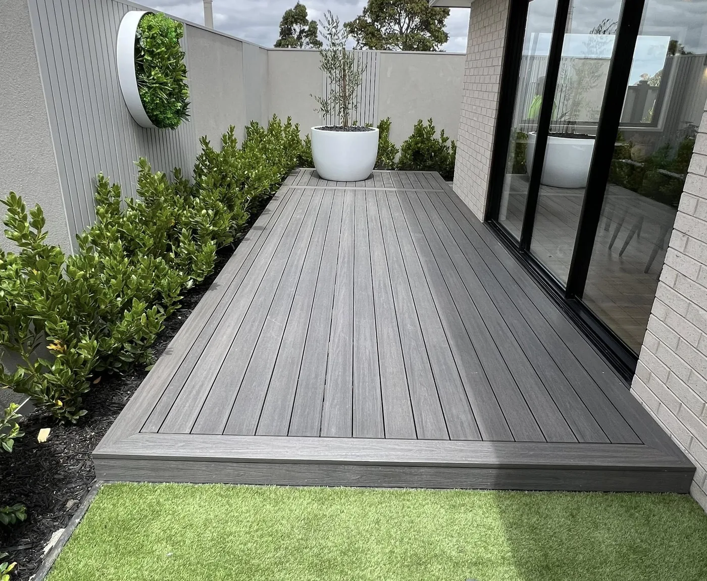 Terrigal - Composite Deck