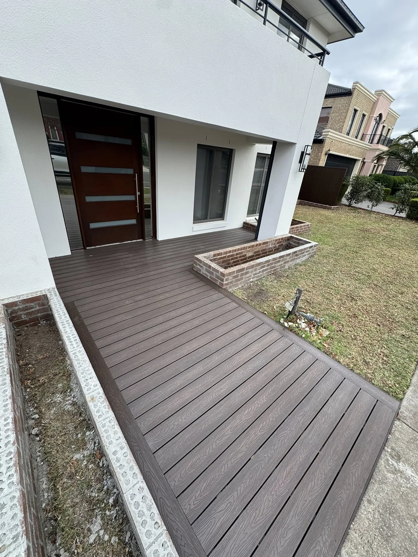 Green Point - Composite Deck & Steps